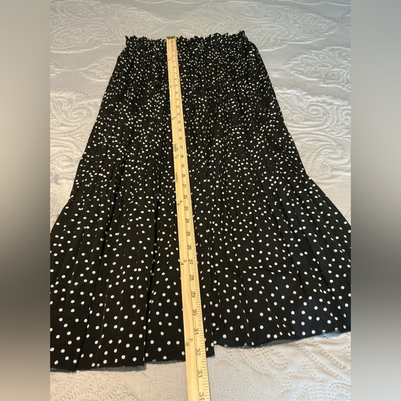 Vintage 90s, Y2K Elegant Black and White Midi A-Line Skirt for Night Out - Picture 4 of 10